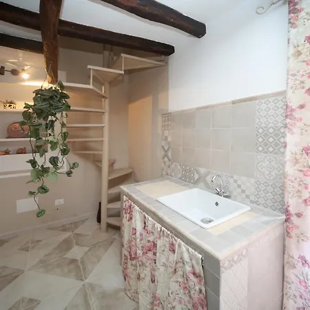 Apartment Sacrobosco Abete